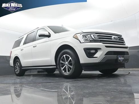 Used 2020 Ford Expedition Max XLT w/ Equipment Group 202A RWD image 17