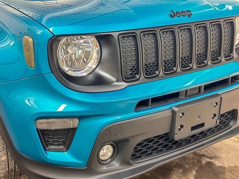 Used 2022 Jeep Renegade Altitude w/ Convenience Group AWD/4WD image 15