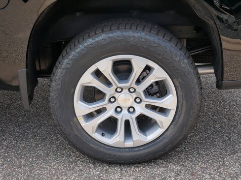 New 2025 Chevrolet Silverado 1500 LTZ image 3