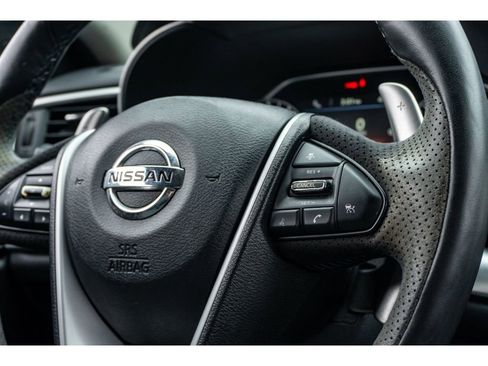 Used 2017 Nissan Maxima SR w/ Midnight Edition image 24