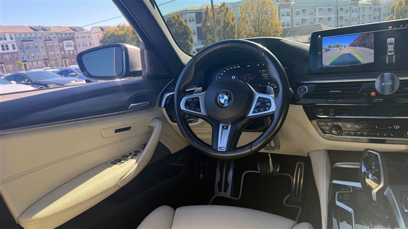 Used 2021 BMW M550i xDrive w/ Executive Package AWD/4WD image 12