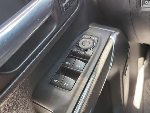 Used 2022 GMC Sierra 2500 AT4 w/ AT4 Premium Plus Package image 13