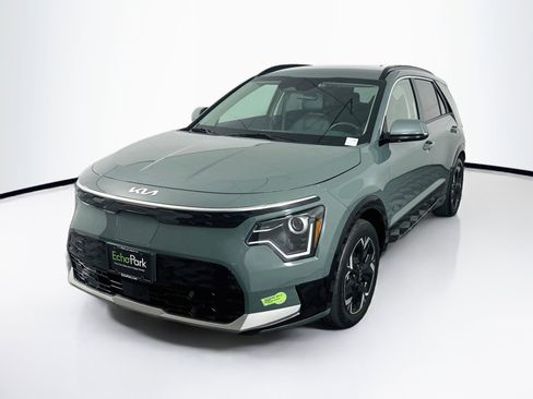 Used 2023 Kia Niro Wind FWD image 3