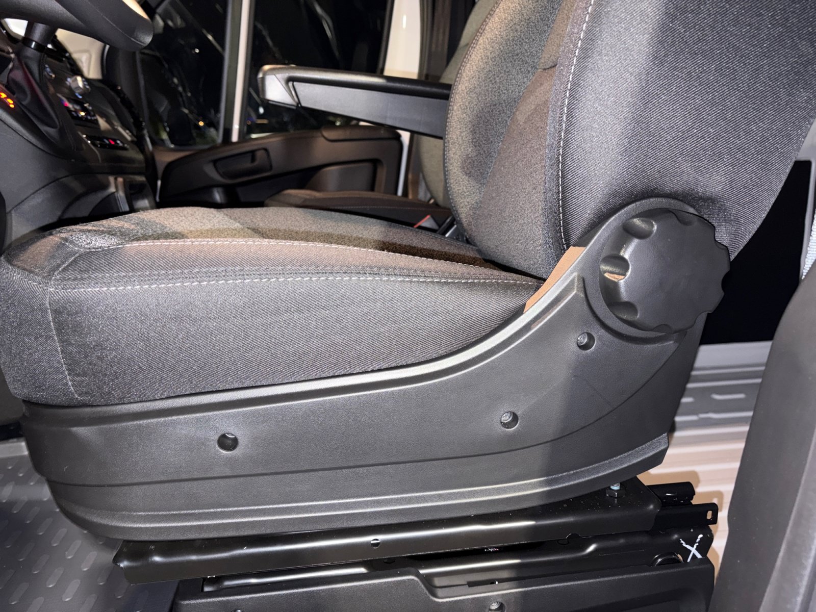 New 2027 RAM ProMaster 1500 FWD image 15