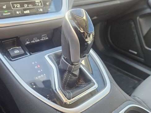 Used 2025 Subaru Outback Onyx Edition w/ Popular Package #2 image 14