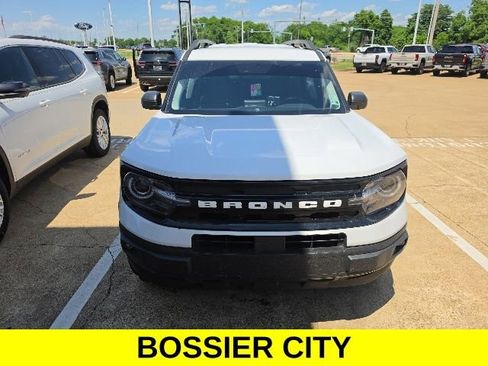 Used 2023 Ford Bronco Sport Outer Banks w/ Tech Package AWD/4WD image 3