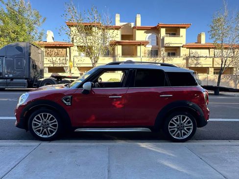 Used 2017 MINI Cooper Countryman S image 5
