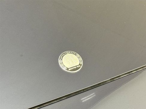 Used 2024 Mercedes-Benz S 63 AMG S image 37