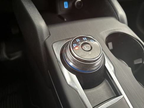 Used 2020 Ford Escape Titanium AWD/4WD image 24