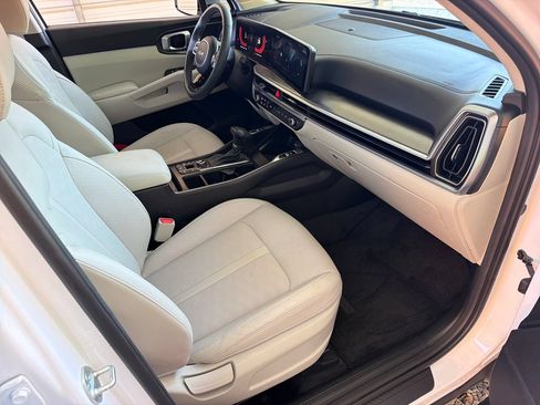 Used 2024 Kia Sorento S w/ Panoramic Sunroof Package AWD/4WD image 27