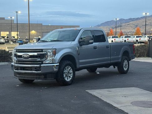 Used 2020 Ford F250 XLT image 5