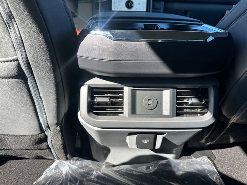 New 2025 Ford F150 Lightning Flash image 37