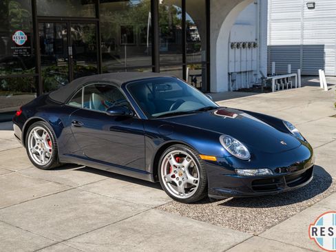 Used 2005 Porsche 911 Carrera S RWD image 17