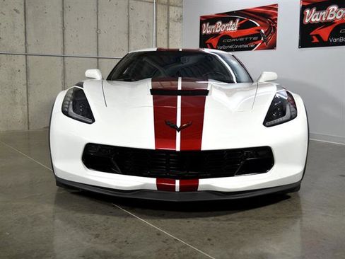 Used 2019 Chevrolet Corvette Grand Sport image 3