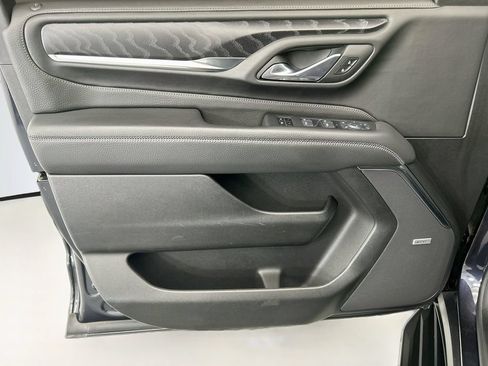 Used 2024 GMC Yukon Denali AWD/4WD image 23