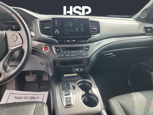 Used 2023 Honda Passport EX-L image 11