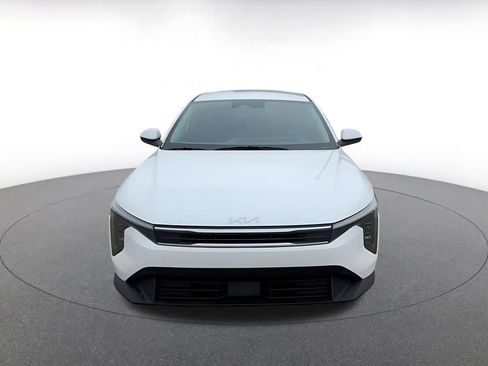 Used 2025 Kia K4 LXS image 4