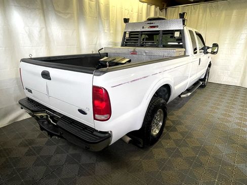 Used 2001 Ford F250 Lariat image 6