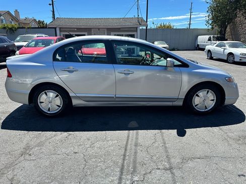 Used 2007 Honda Civic Hybrid Sedan image 4