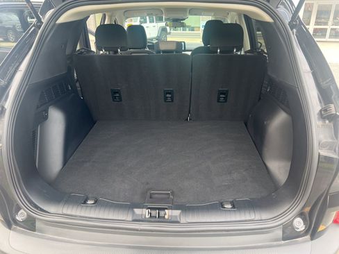 Used 2022 Ford Escape SE image 10