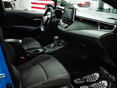 Used 2019 Toyota Corolla SE w/ Protection Package FWD image 13