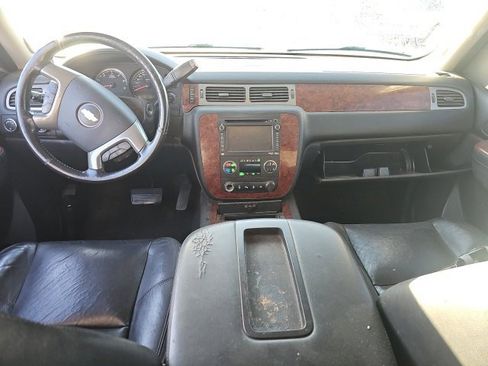 Used 2013 Chevrolet Tahoe LTZ image 10