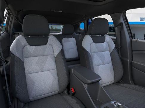 New 2026 Chevrolet Trax RS w/ Sunroof Package image 35