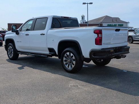 Used 2025 Chevrolet Silverado 2500 Custom w/ Custom Convenience Package AWD/4WD image 10