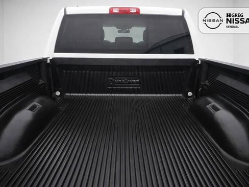 Used 2024 RAM 2500 Big Horn AWD/4WD image 12