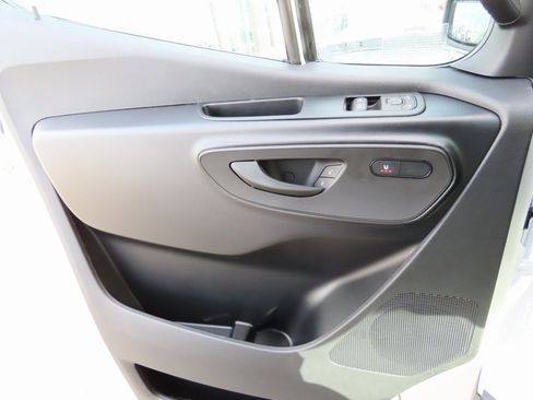 Used 2024 Mercedes-Benz Sprinter 3500 image 51