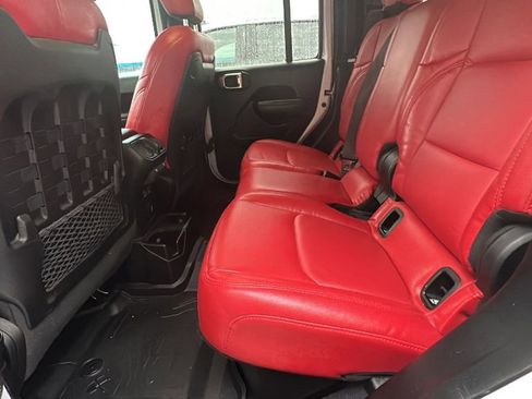 Used 2020 Jeep Gladiator Rubicon image 15