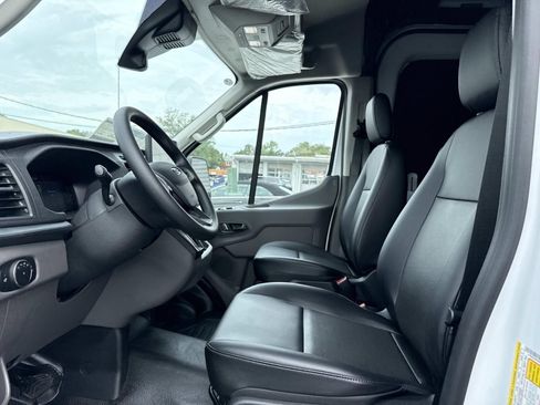New 2026 Ford Transit 250 148 Medium Roof Extended AWD w/ Load Area Protection Package image 10