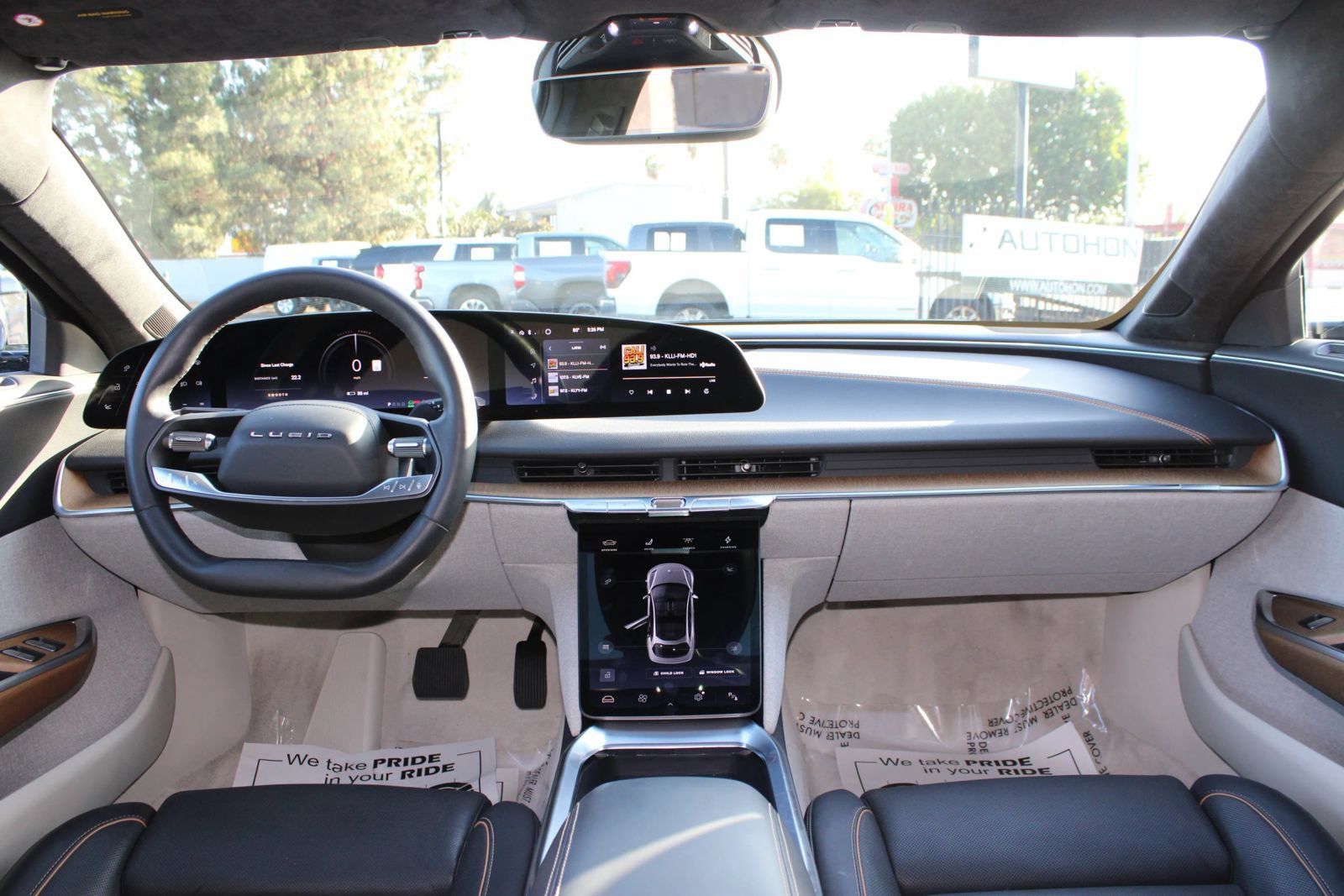 Used 2025 Lucid Air Pure RWD image 21