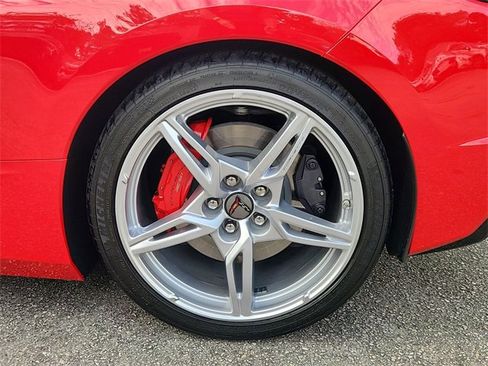 Used 2023 Chevrolet Corvette Stingray Premium Conv w/ Z51 Performance Package image 29