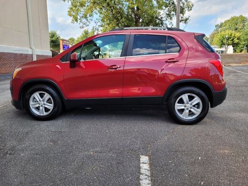 Used 2015 Chevrolet Trax LT image 12
