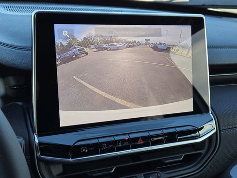 New 2026 Jeep Compass Latitude image 21