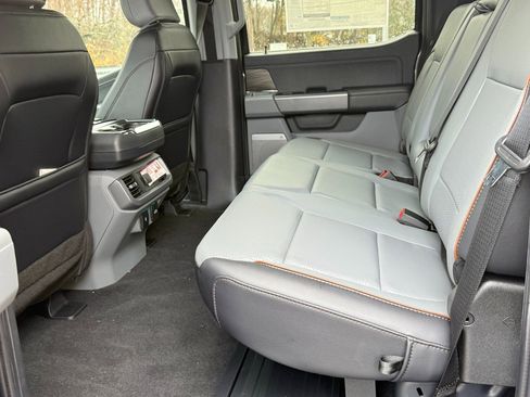 New 2025 Ford F150 Lariat w/ Equipment Group 501A Mid image 40