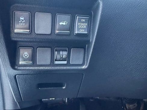 Used 2015 INFINITI QX60 3.5 Sport Utility 4D w/ Premium Package image 17