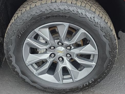 Used 2020 Chevrolet Silverado 1500 LT w/ All-Star Edition AWD/4WD image 11