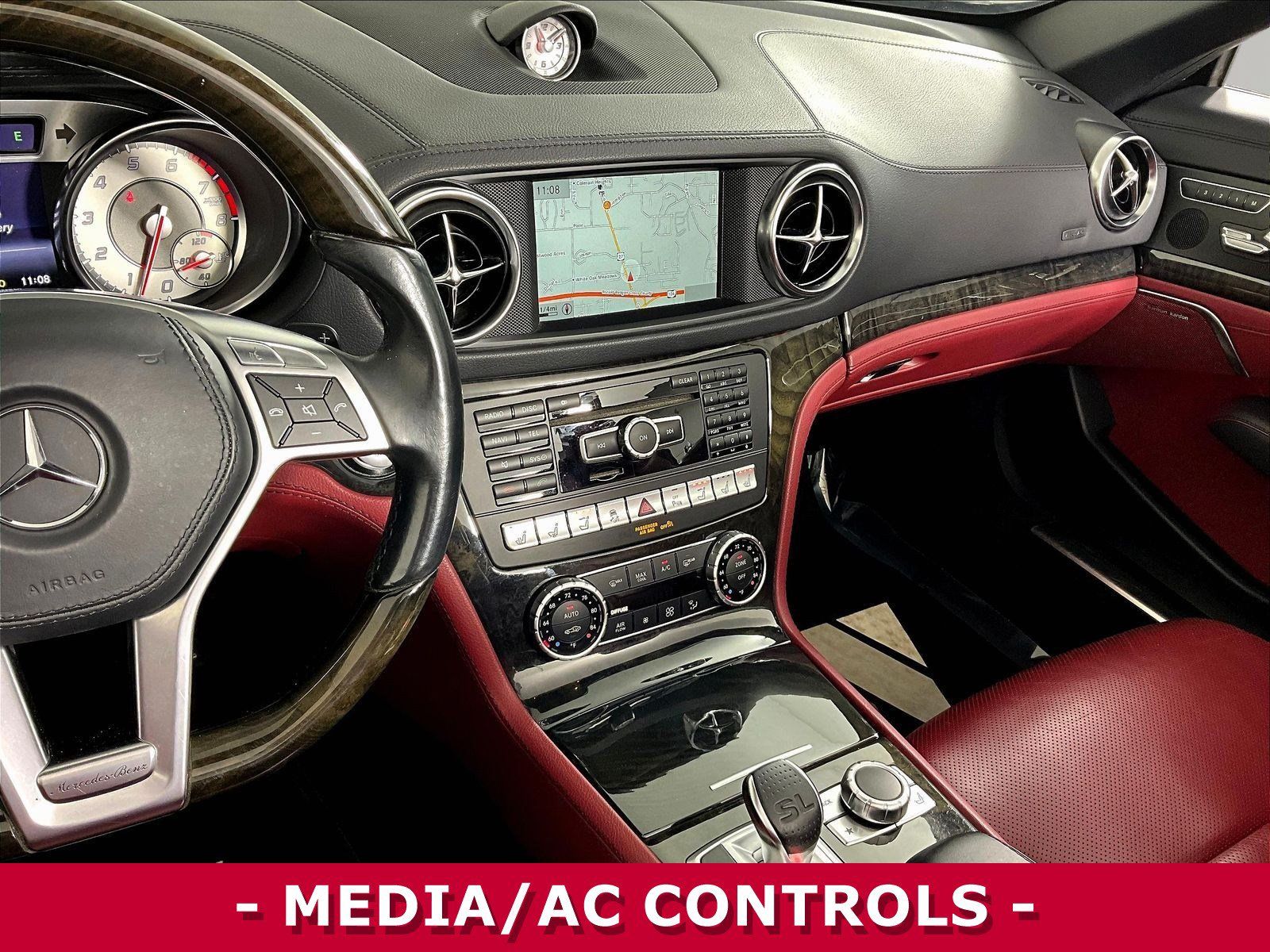 Used 2014 Mercedes-Benz SL 550 image 9