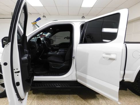 Used 2019 Ford F150 XLT w/ Equipment Group 302A Luxury image 29