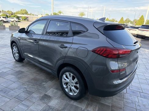 Used 2021 Hyundai Tucson Value FWD image 4