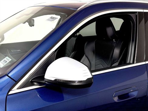 Certified 2023 BMW X1 xDrive28i w/ Convenience Package image 30