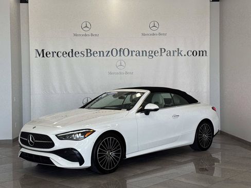 Certified 2024 Mercedes-Benz CLE 300 4MATIC Cabriolet image 2