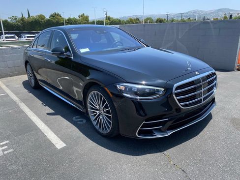 Used 2022 Mercedes-Benz S 500 4MATIC image 2