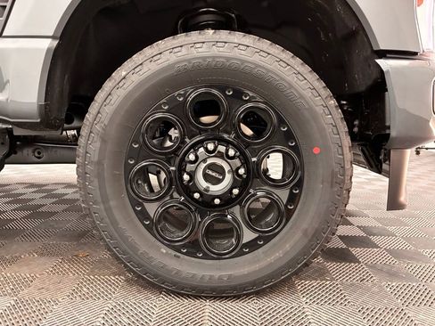 New 2026 Ford F350 Lariat w/ Black Appearance Package image 15