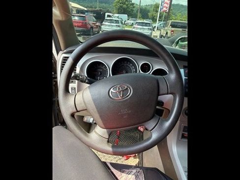 Used 2007 Toyota Tundra SR5 w/ TRD Off-Road Pkg AWD/4WD image 12