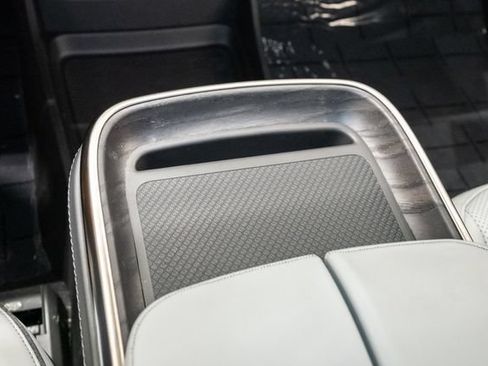 Used 2024 Rivian R1S Adventure AWD/4WD image 19