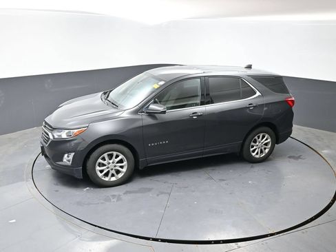 Used 2019 Chevrolet Equinox LT FWD image 17