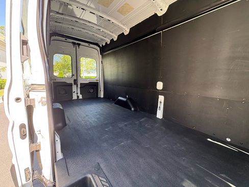Used 2023 Ford Transit 250 148 High Roof Extended w/ Load Area Protection Package image 23